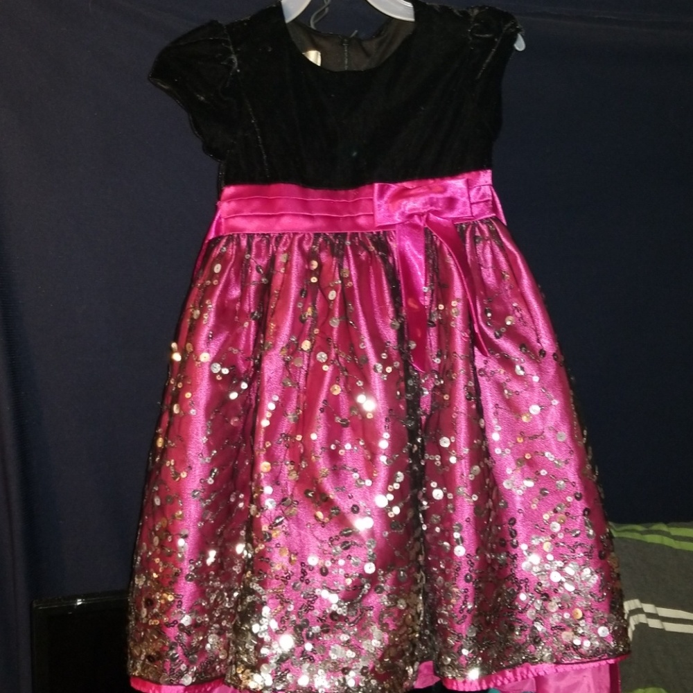 Girls dress size 5